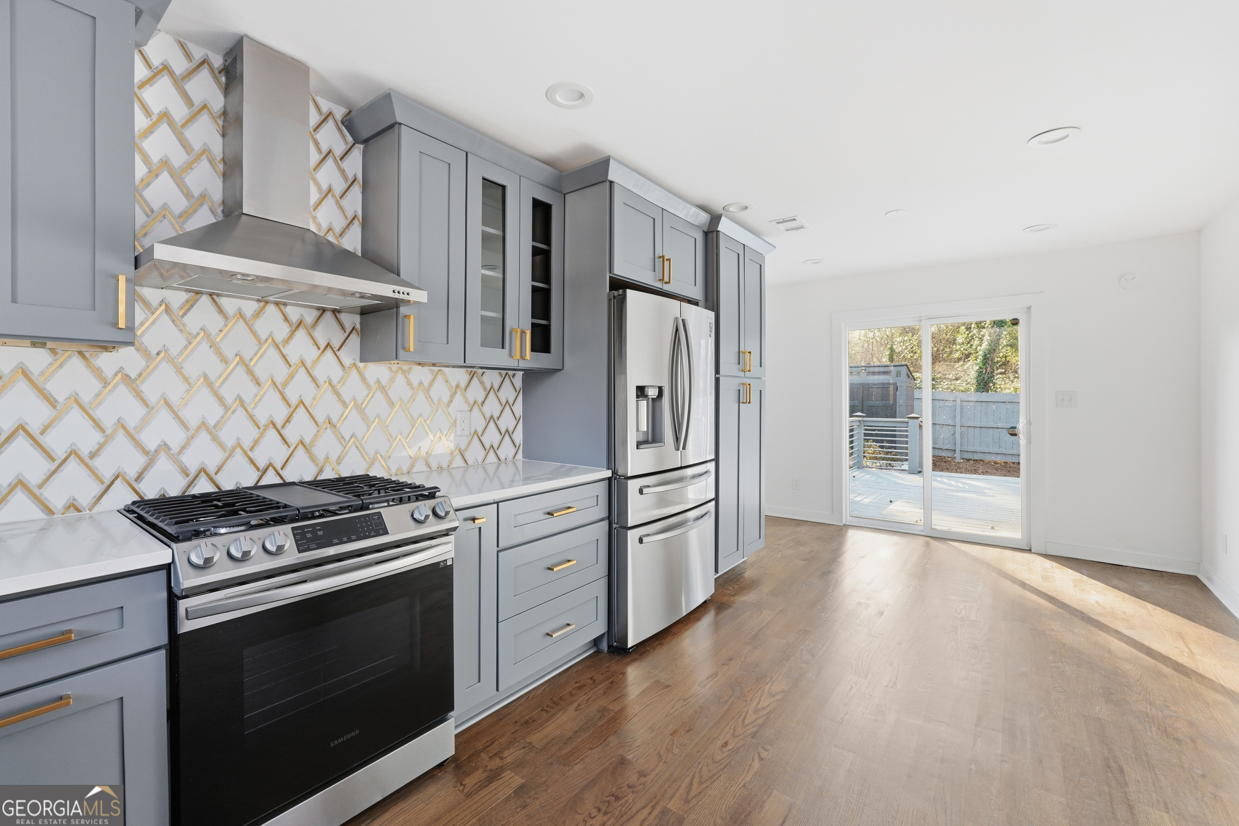 2703 Ellen Way Decatur, GA 30032 - Photo 9 of 27