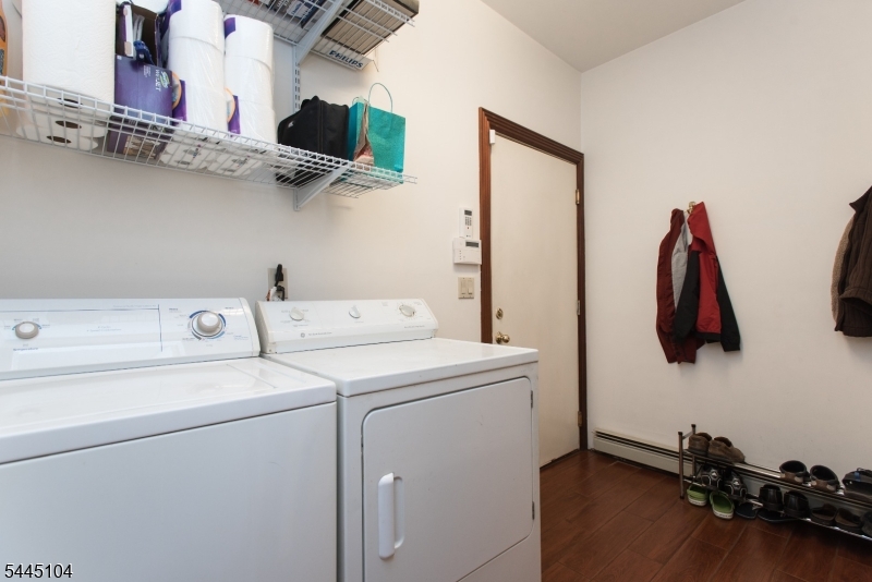 203 Rock Road West Green Brook, NJ 08812 - Photo 21 of 26