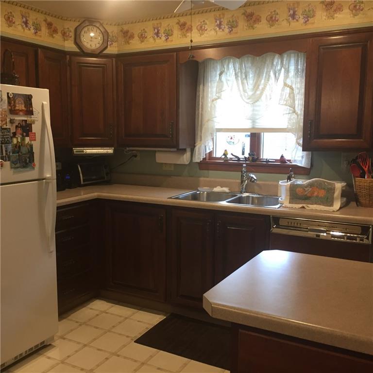 5278 McAnnulty Road Pittsburgh, PA 15236 - Photo 10 of 22 Gallery Image 10