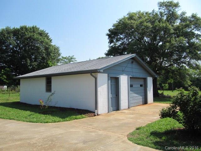 408 Washburn Switch Road Shelby, NC 28150 - Photo 5 of 21 Gallery Image 5
