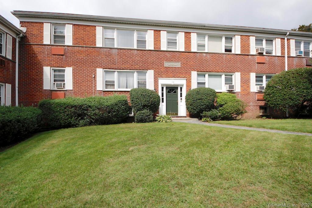 240 Glenbrook Road, Unit 33D Stamford, CT 06906 - Photo 1 of 1