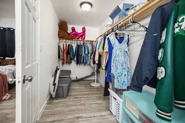 a view of a walk in closet