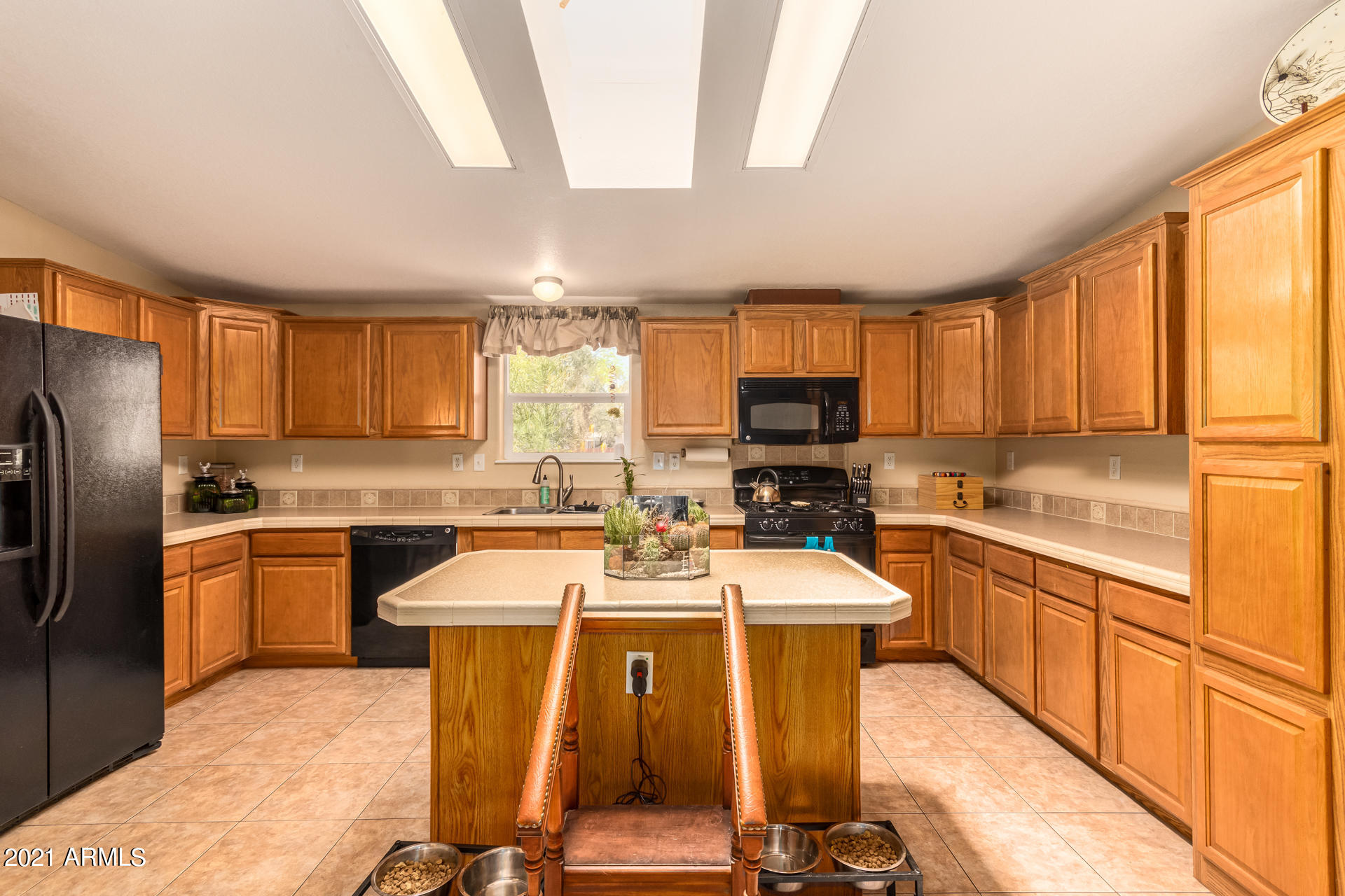 2725 East Beardsley Road Phoenix, AZ 85050 - Photo 10 of 35 10 - Beardsley