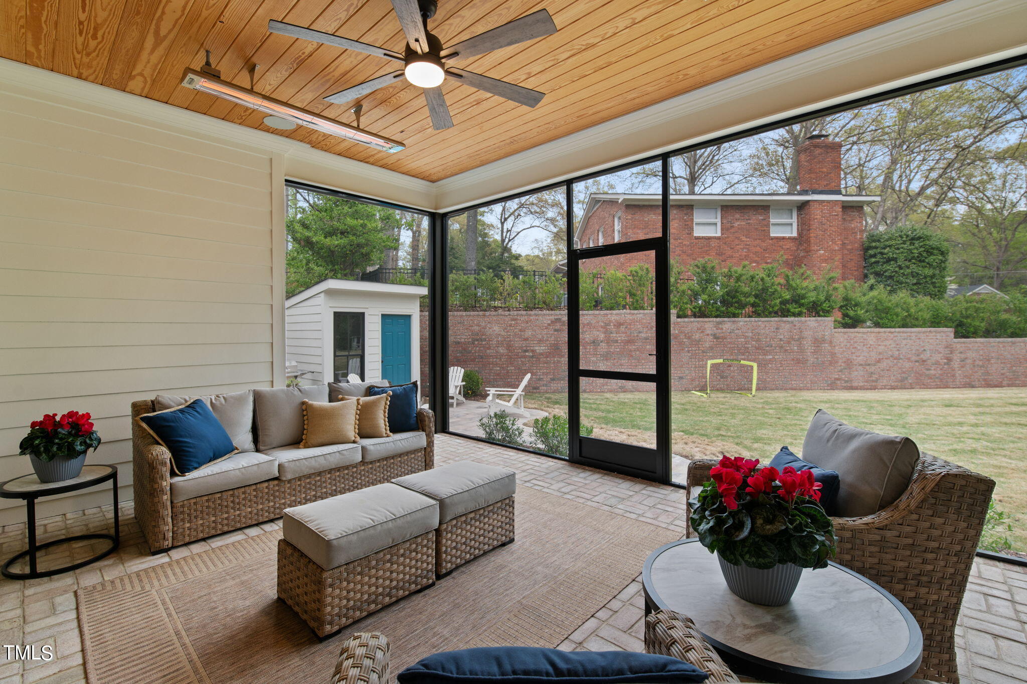 4402 Pitt Street Raleigh, NC 27609 - Photo 17 of 62 44-web-or-mls-DSC_9356