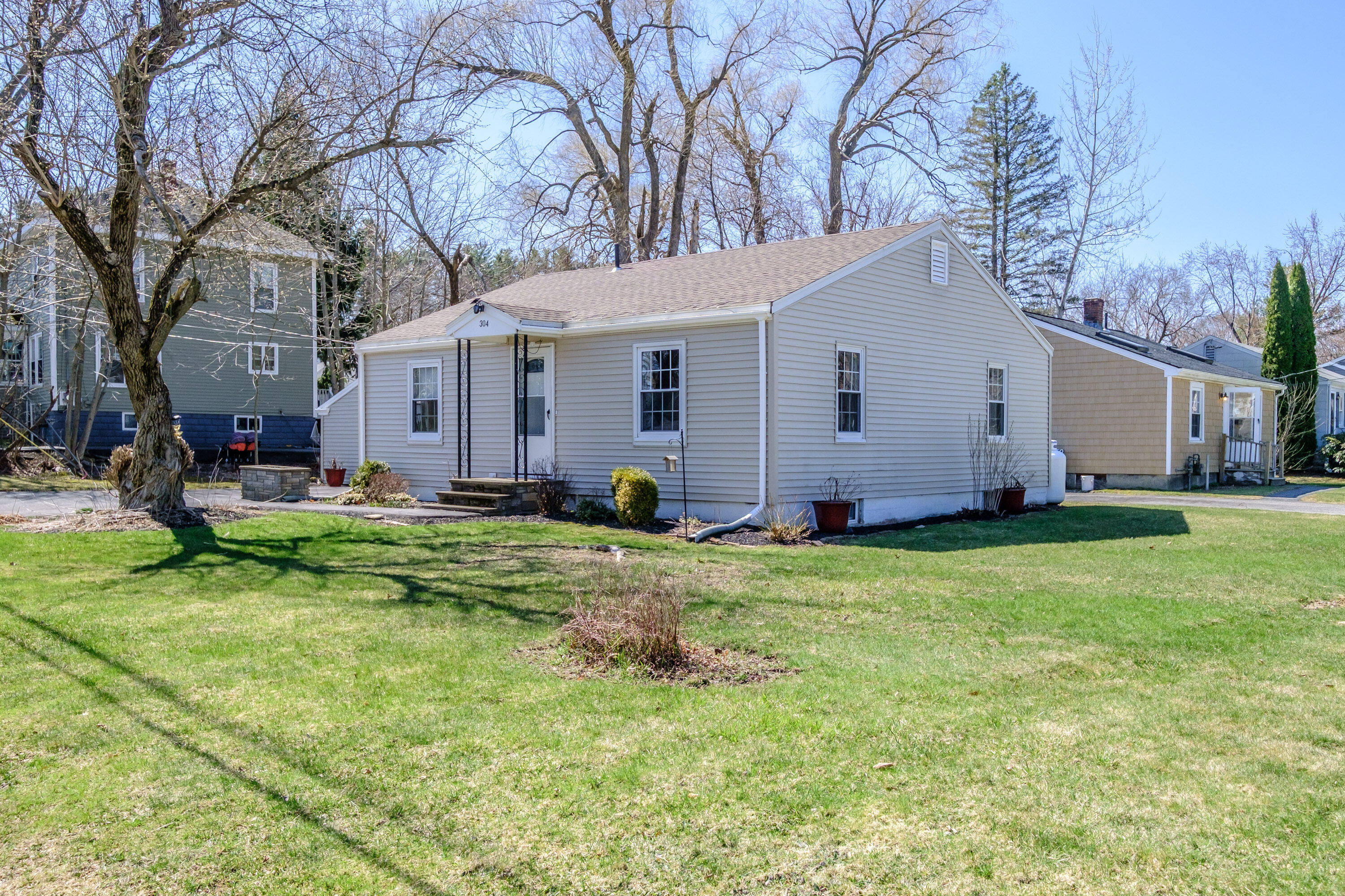 304 Ray Street Portland, ME 04103 - Photo 22 of 33 20250417gp-61002