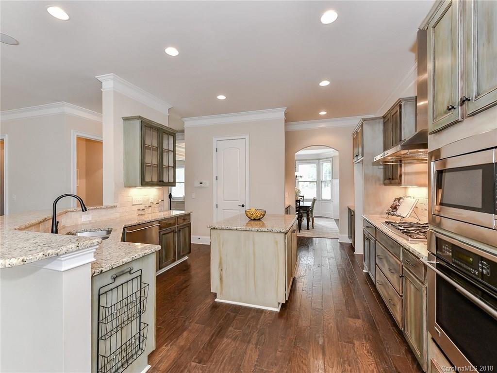 714 Harvest Pointe Drive Fort Mill, SC 29708 - Photo 16 of 36 Gallery Image 16