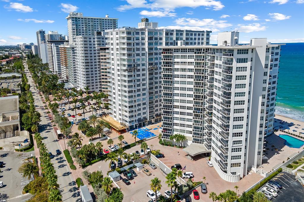 3700 Galt Ocean Drive, Unit 714 Fort Lauderdale, FL 33308 - Photo 26 of 39 a view of a city with tall buildings