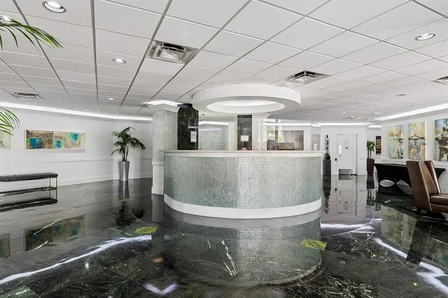 $3,200 | 3700 Galt Ocean Drive, Unit 714, Fort Lauderdale, FL 33308