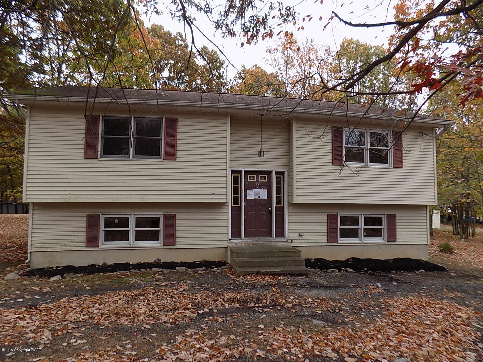 1003 Pine Ridge Bushkill, PA 18324 - Photo 1 of 10 DSCN9447