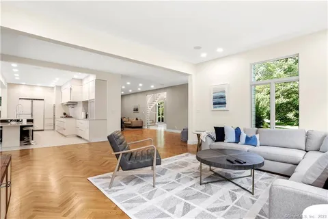 $17,000 | 345 Governors Lane, Fairfield, CT 06824