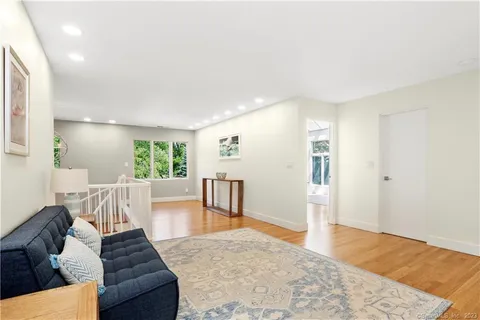 $17,000 | 345 Governors Lane, Fairfield, CT 06824