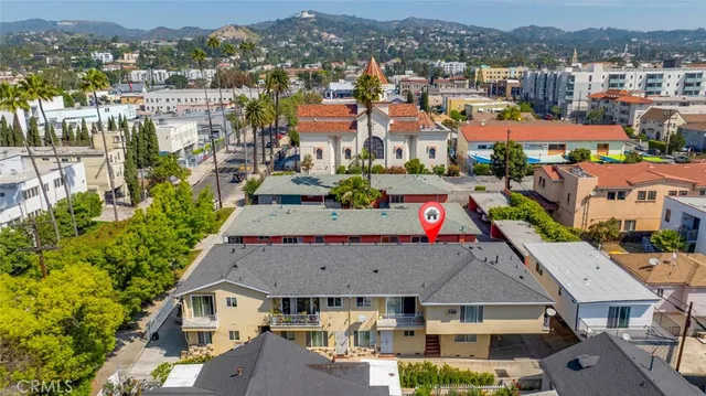 an aerial view of multiple house