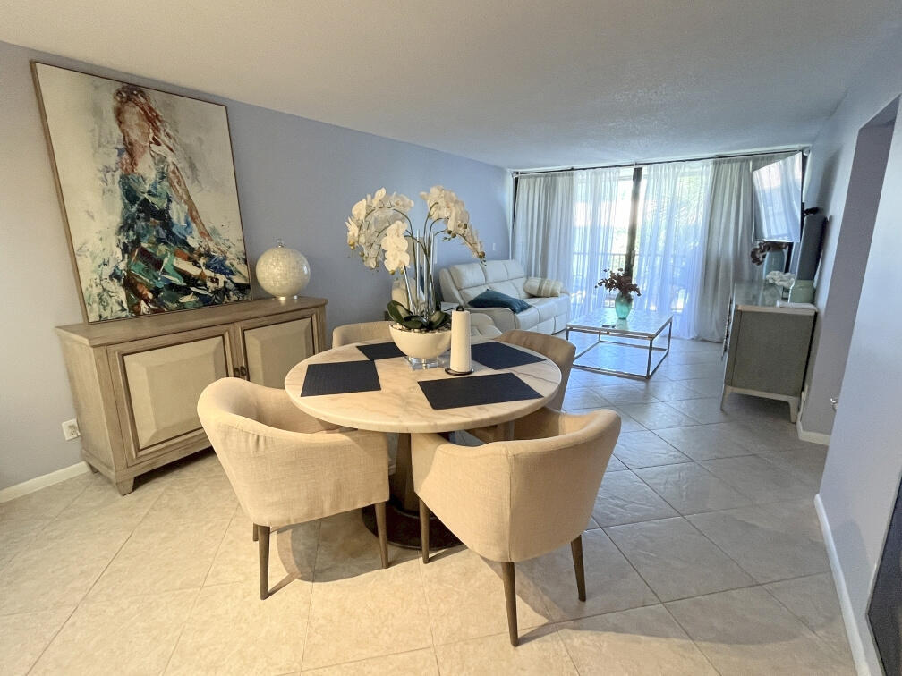 1 Royal Palm Way, Unit 3050 Boca Raton, FL 33432 - Photo 5 of 24 1 Royal Palm Way 305 001