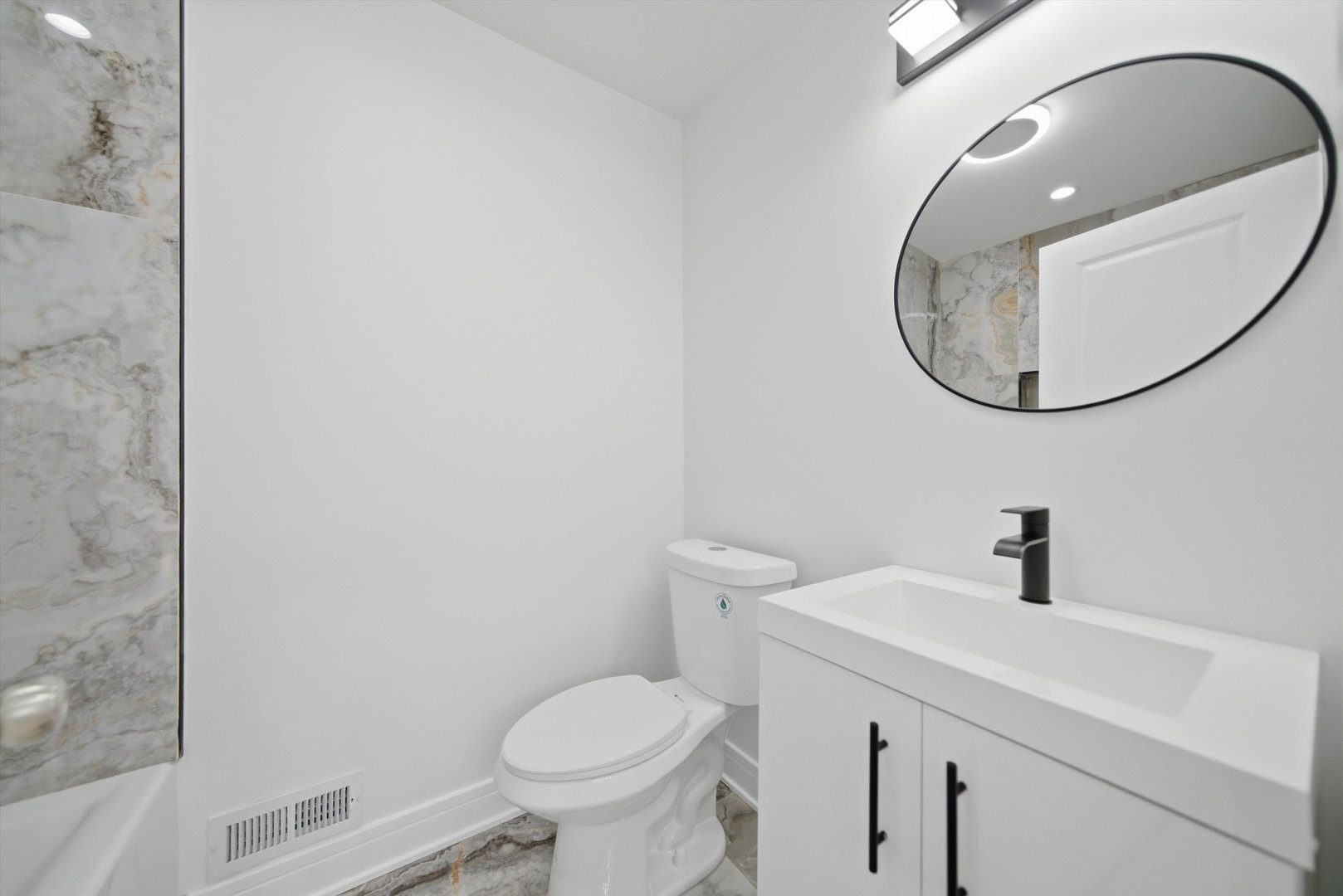 1034 West 87th Street, Unit B Chicago, IL 60620 - Photo 10 of 22