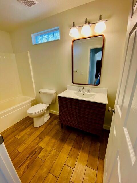 7500 Pensacola Road Fort Pierce, FL 34951 - Photo 6 of 7 Second Bath