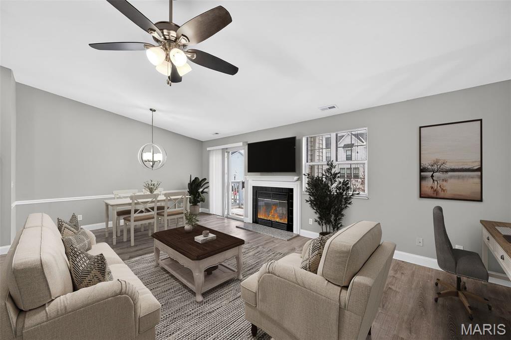 8914 Eager Road Brentwood, MO 63144 - Photo 6 of 22