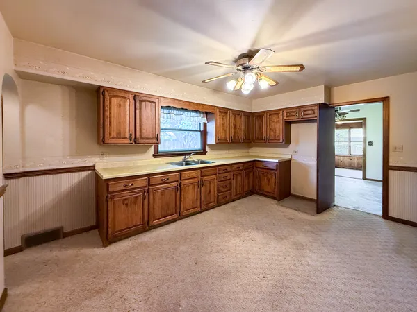 $134,900 | 1017 Mary Avenue, Dixon, IL 61021