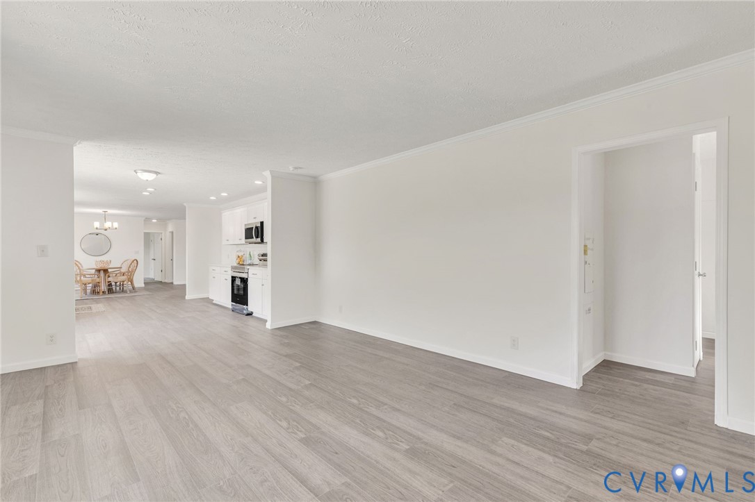 9424 Marlfield Road Gloucester, VA 23061 - Photo 16 of 31