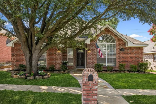 $320,000 | 1710 Dartbrook Drive, Rowlett, TX 75089