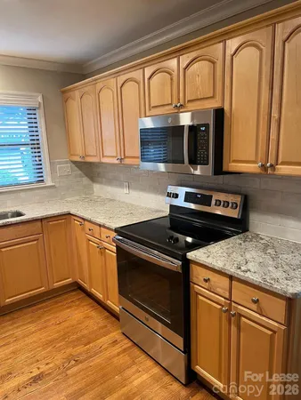 $3,200 | 1308 Mockingbird Lane, Charlotte, NC 28209