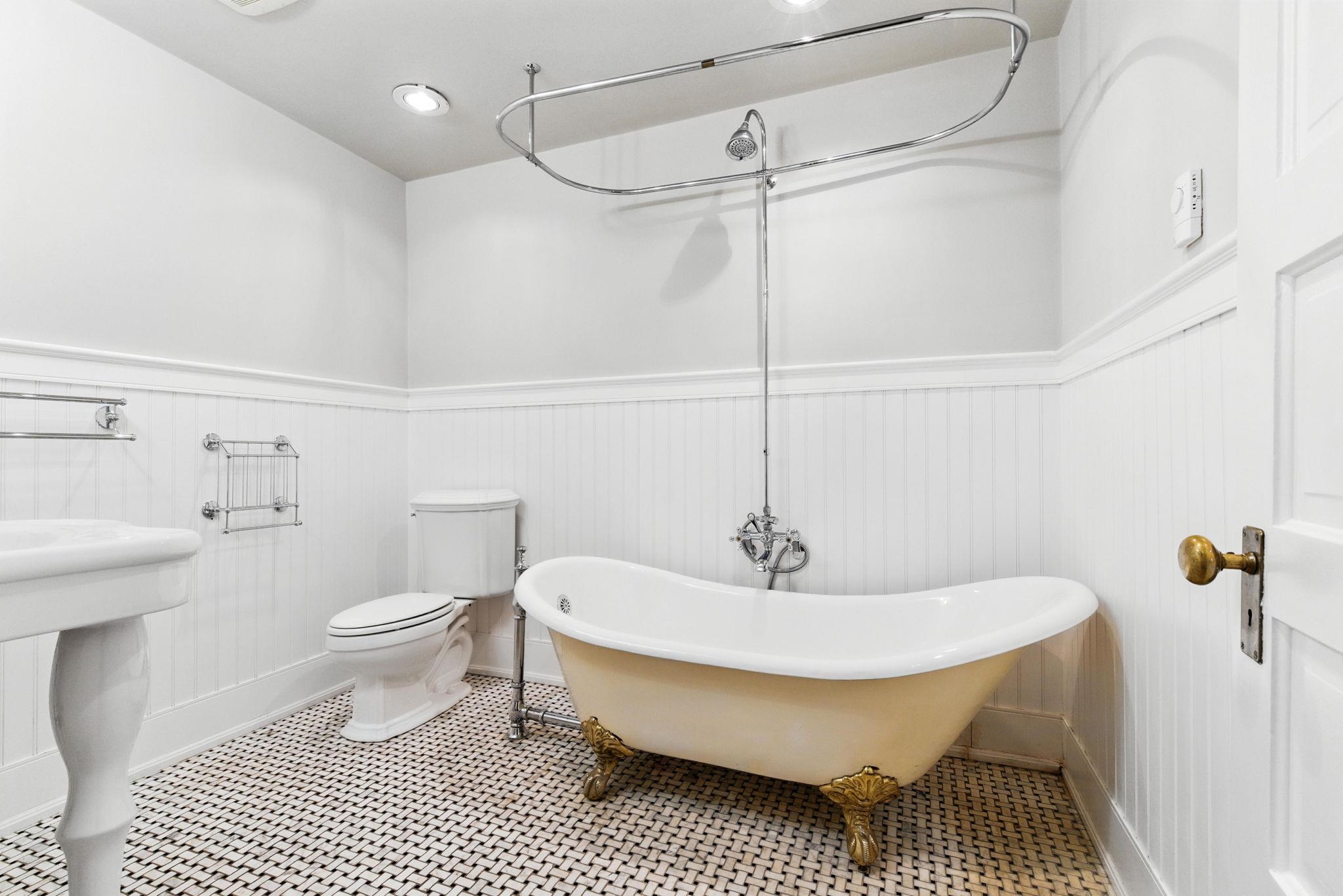 1927 West 9th Avenue Spokane, WA 99204 - Photo 26 of 50