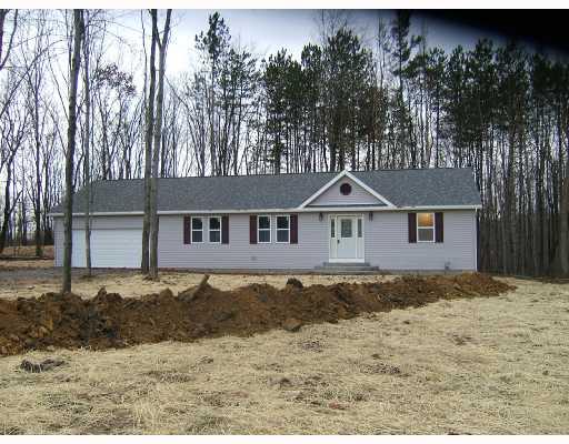 101 Michael Road Parker, PA 16049 - Photo 1 of 6 Exterior Front.