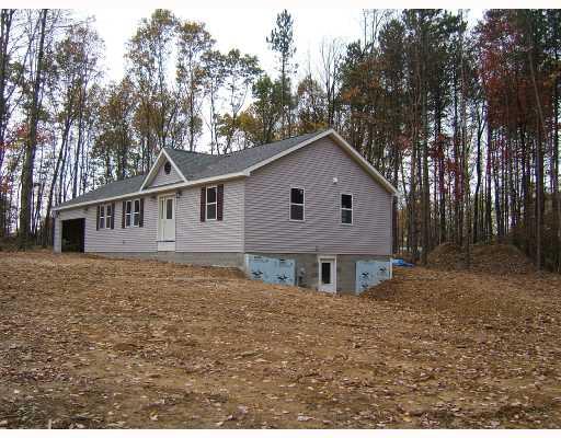 101 Michael Road Parker, PA 16049 - Photo 2 of 6 Exterior Front.