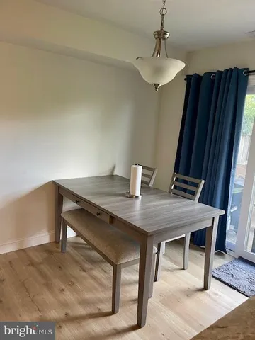 a view of a workspace with furniture