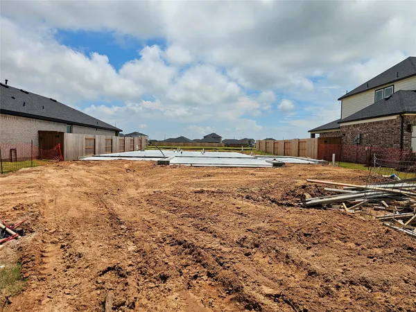 $448,815 | 4048 Sun Burst Lane, Brookshire, TX 77423