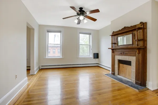 $3,000 | 237 Grove Street, Unit 3, Jersey City, NJ 07302