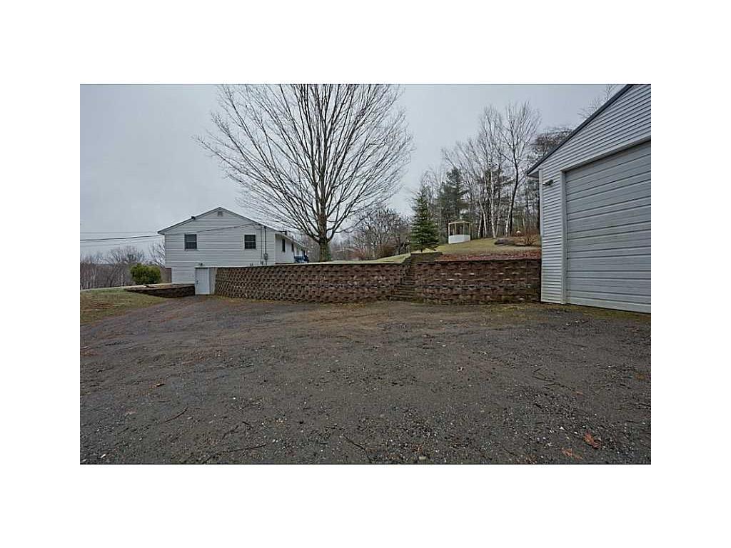 975 Whitefield Road Pittston, ME 04345 - Photo 4 of 28 Photo