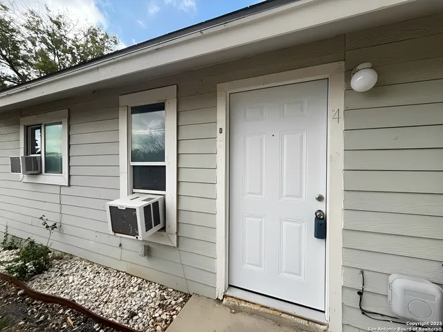 a view of a entryway door of the house