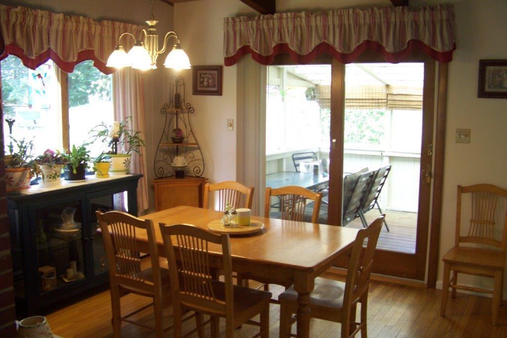 5 Green Street Springvale, ME 04083 - Photo 14 of 34 Dining room w/ sliders to screen Porch.