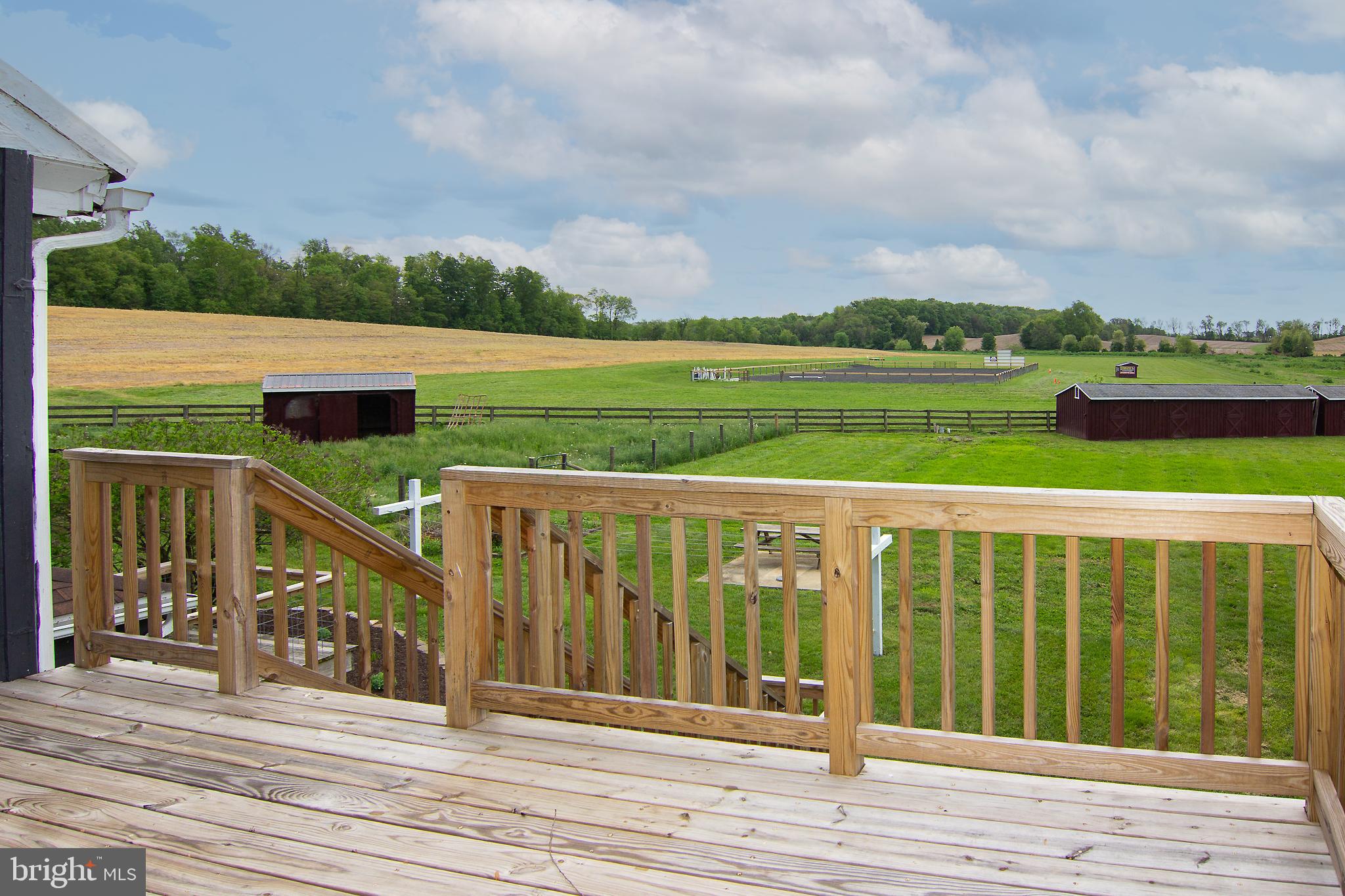 10121 B Clemsonville Road Union Bridge, MD 21791 - Photo 26 of 41 a view of a wooden deck