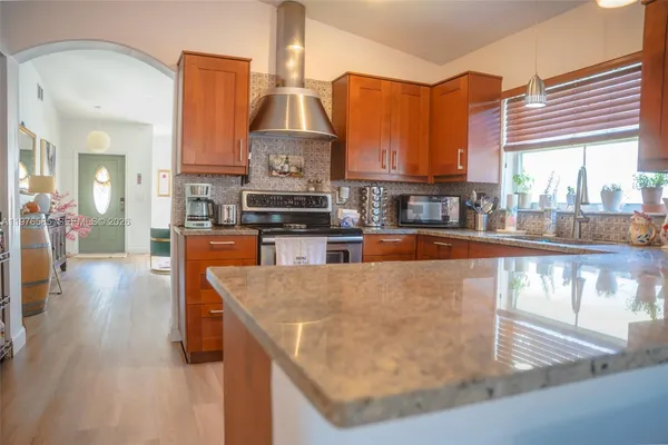 $4,200 | 20875 Northwest 20th Street, Pembroke Pines, FL 33029
