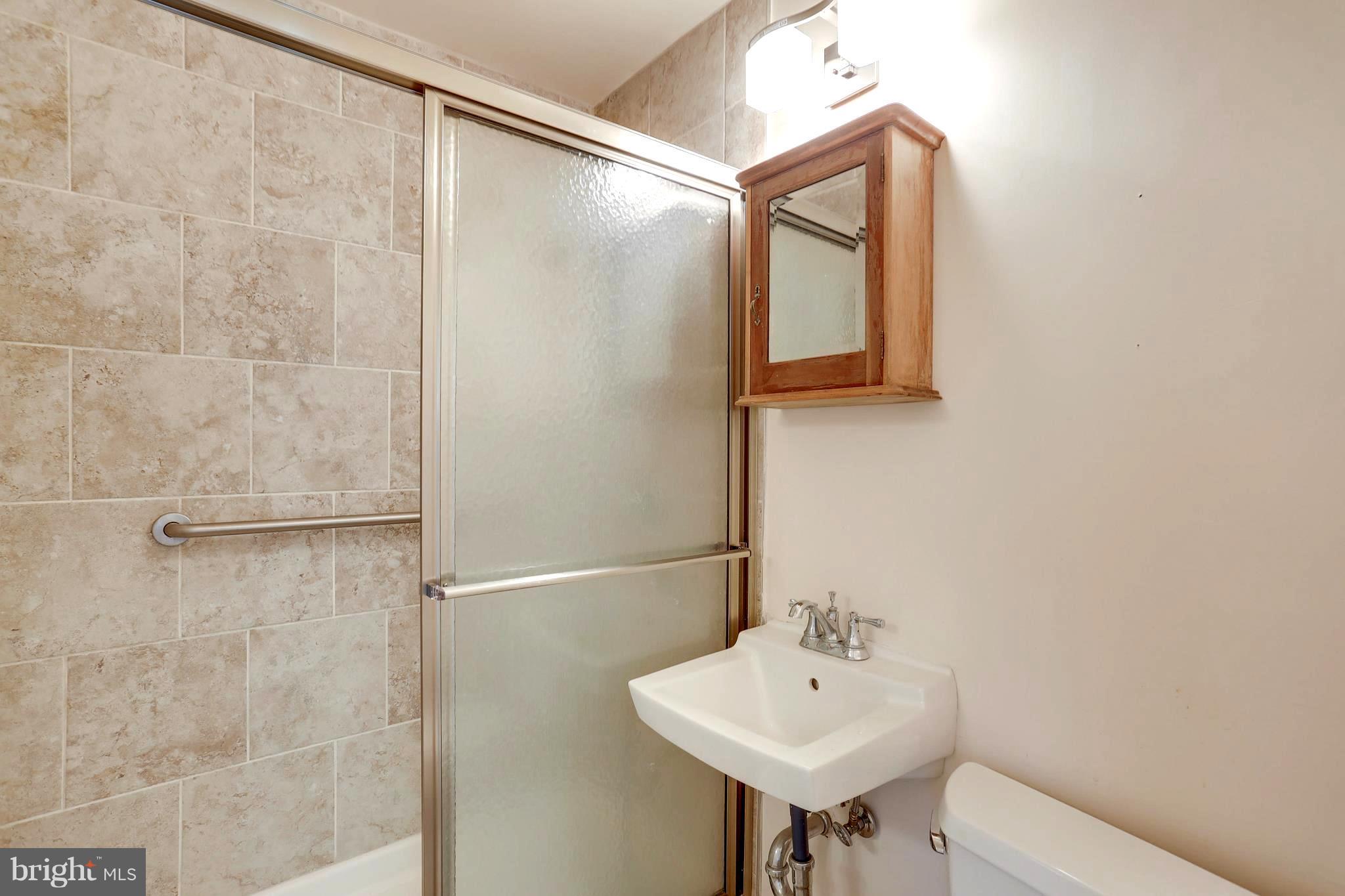 12214-road Charles Road Silver Spring, MD 20906 - Photo 12 of 30 Bath