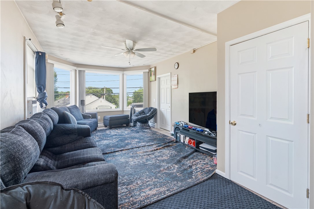 620 Killingly Street Johnston, RI 02919 - Photo 30 of 33 Gallery Image 30