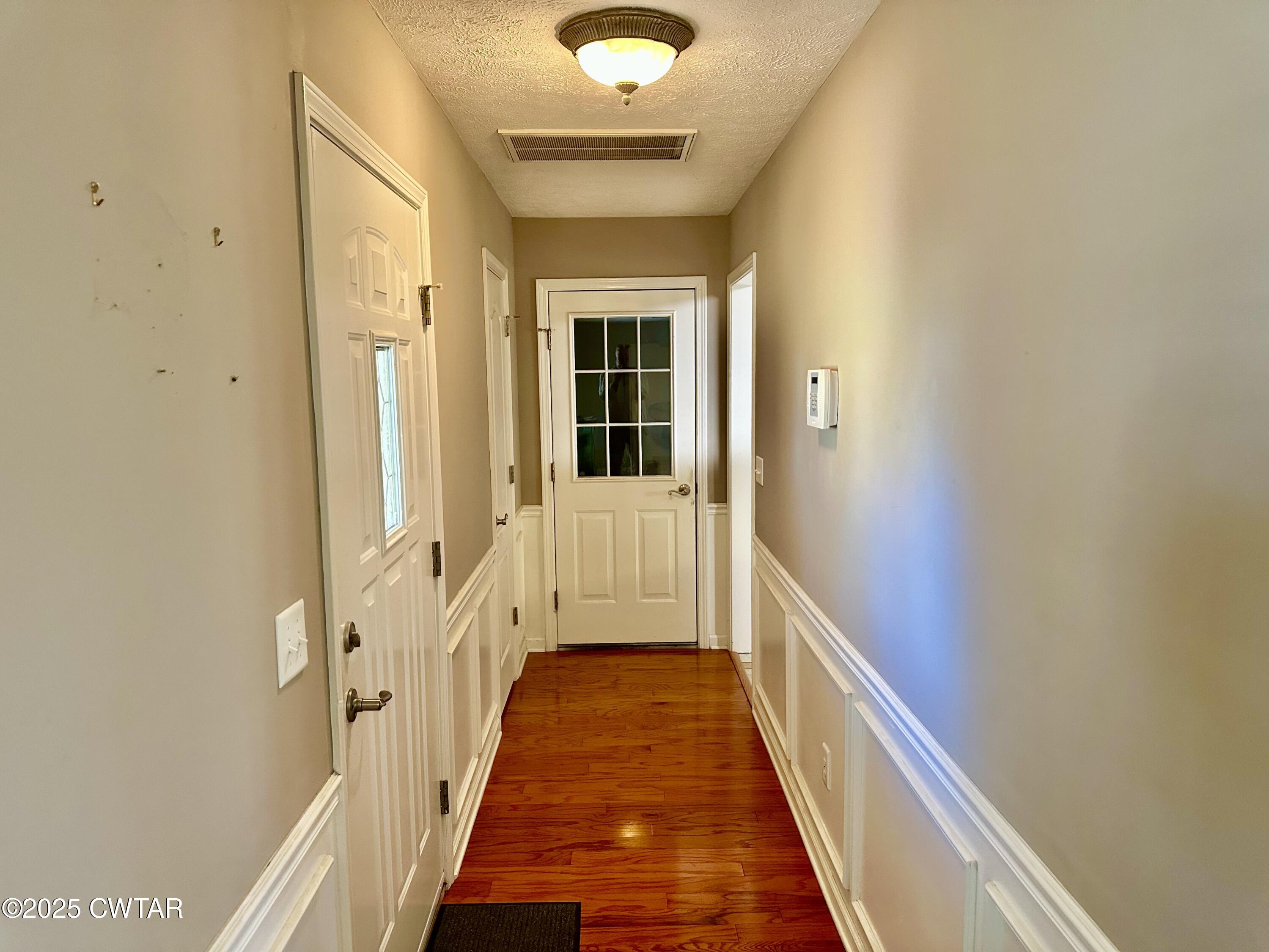 560 Old Humboldt Road Jackson, TN 38305 - Photo 6 of 23 IMG_5275