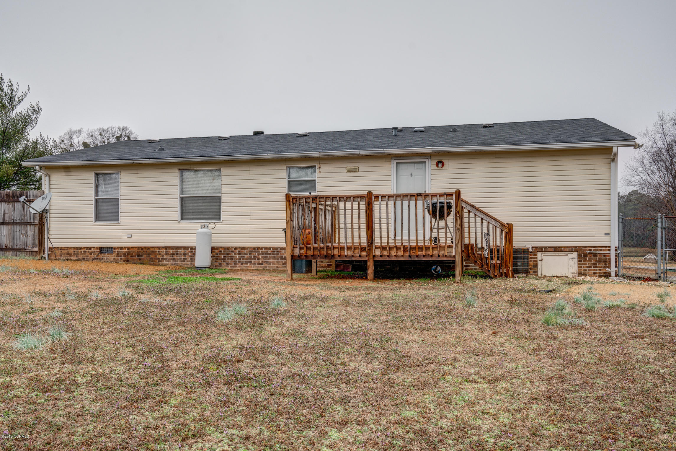 6171 Finch Road Bailey, NC 27807 - Photo 27 of 32 027-6171FinchRd-Bailey-NC-27804-full