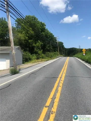 $184,900 | 500 North Chestnut Street, Bath, PA 18014