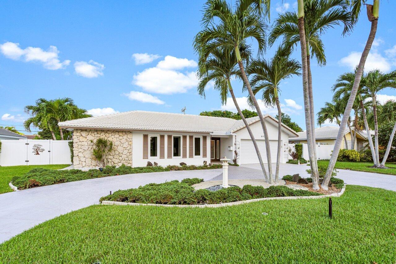 643 Northwest 11th Avenue Boca Raton, FL 33486 - Photo 1 of 37 Huge circular driveway