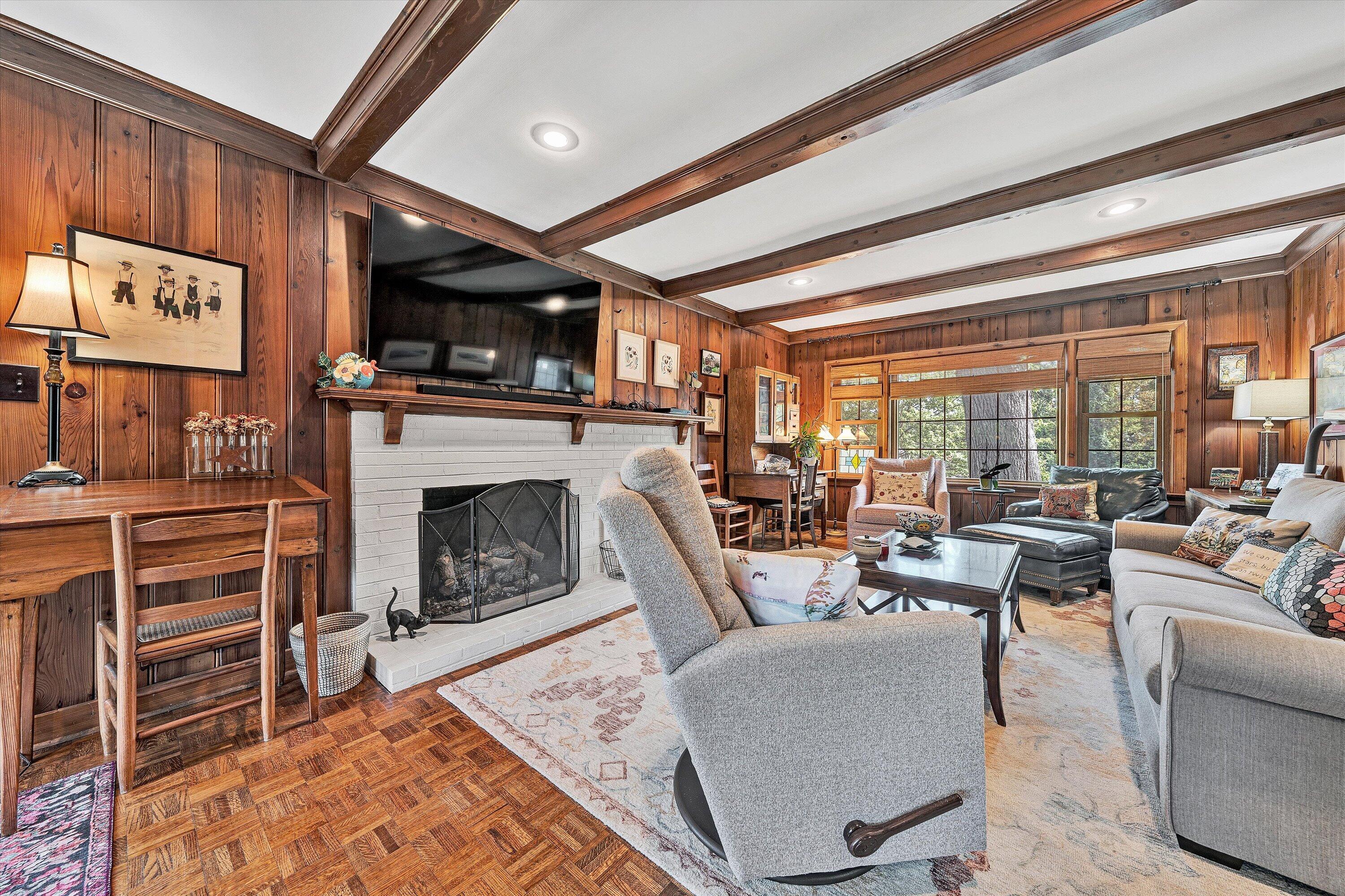 202 Parkcrest Road Southwest Roanoke, VA 24014 - Photo 20 of 48 20-DSC00060