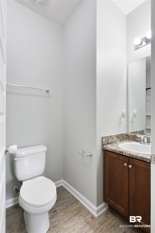16841 Feder Drive Foley, AL 36535 - Photo 17 of 22 Guest Bath
