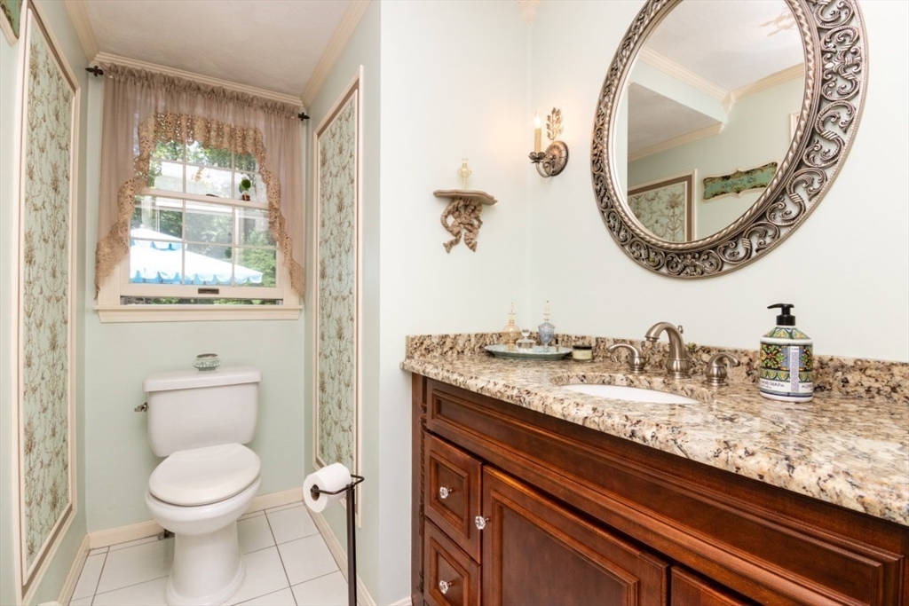 33 Berkeley Road North Andover, MA 01845 - Photo 26 of 42