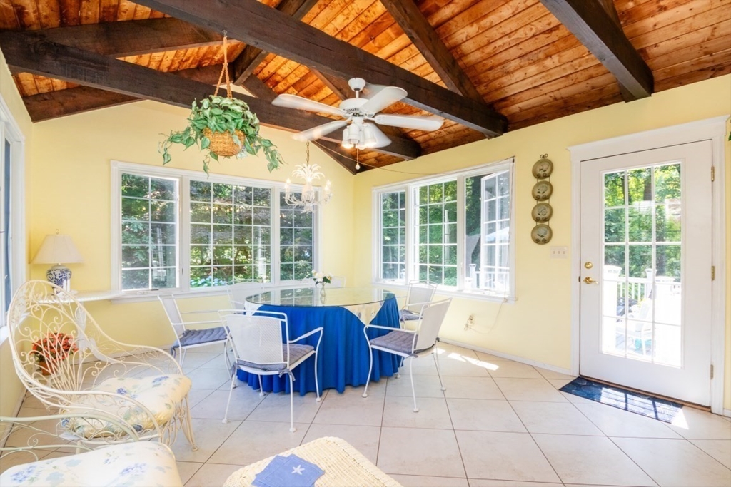 33 Berkeley Road North Andover, MA 01845 - Photo 27 of 42