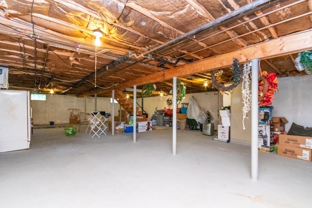 33 Berkeley Road North Andover, MA 01845 - Photo 41 of 42