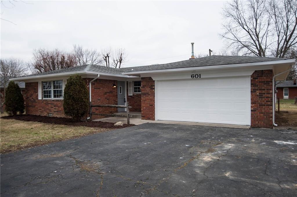 601 Hopkins Road Indianapolis, IN 46229 - Photo 2 of 26