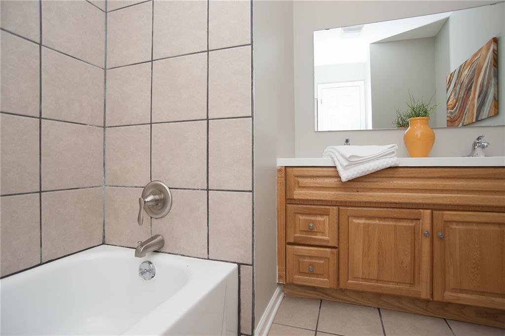 601 Hopkins Road Indianapolis, IN 46229 - Photo 20 of 26