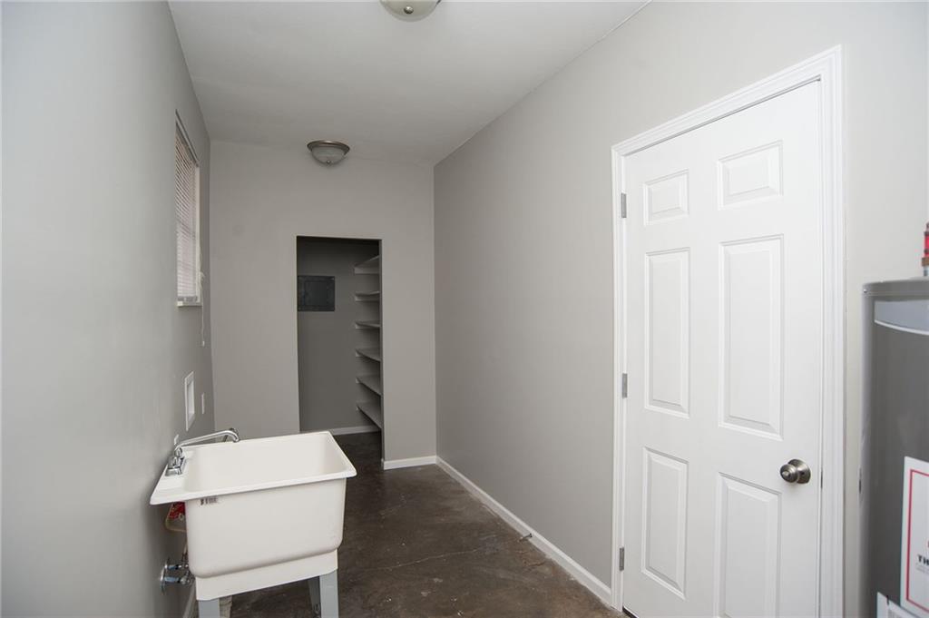 601 Hopkins Road Indianapolis, IN 46229 - Photo 21 of 26
