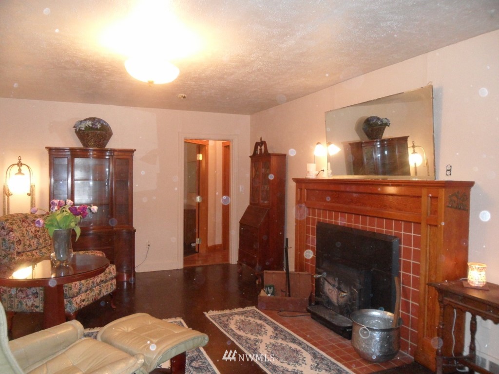 3815 Wishkah Road Aberdeen, WA 98520 - Photo 5 of 24 Gallery Image 5